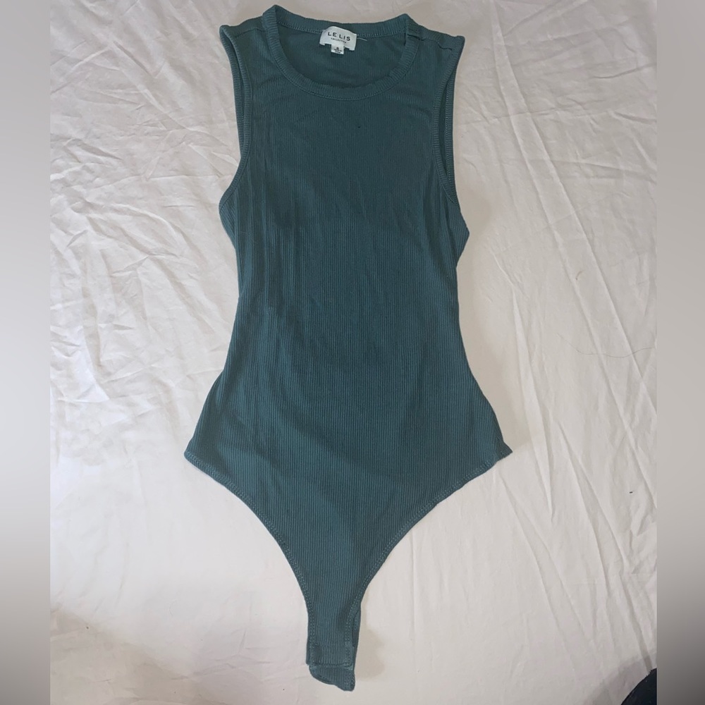 lelis collection green sleeveless open back bodysuit | kelsi’s kloset